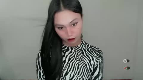 STEFFANNY WELL. online show from 12-20-24, 12:41