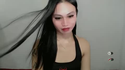 STEFFANNY WELL. online show from 01-01-25, 11:40