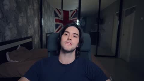 Keanu online show from 11-30-25, 02:10