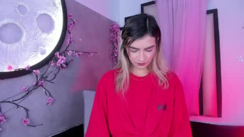 Felicity online show from 05-24-26, 12:10