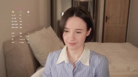 Snapshot of _female_essence_ chatting on 03-05-26, 06:59 Essie online show from 03-05-26, 06:59