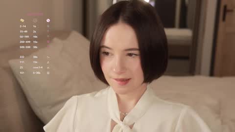 Snapshot of _female_essence_ chatting on 03-22-26, 06:22 Essie online show from 03-22-26, 06:22