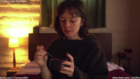 Jacqui  Queen goddess motorcycle mozzarella Jaq  next livestream see bio online show from 01-20-25, 09:43