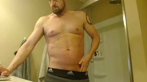 Snapshot of _freekjo chatting on 01-05-25, 01:35 _freekjo online show from 01-05-25, 01:35