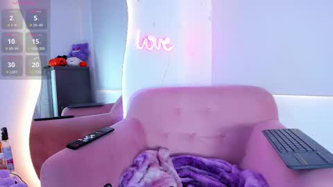 Gabby online show from 09-21-25, 12:40