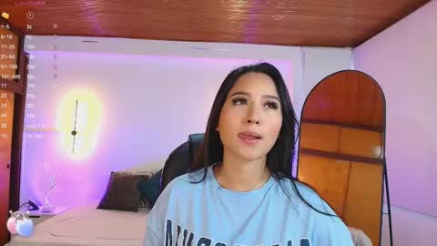 Snapshot of _gaby1 chatting on 02-17-25, 11:34 Juliana Gaby Kloe online show from 02-17-25, 11:34