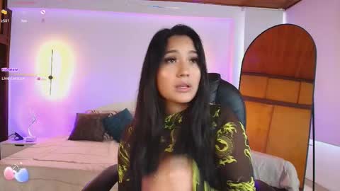 Snapshot of _gaby1 chatting on 02-17-25, 03:09 Juliana Gaby Kloe online show from 02-17-25, 03:09