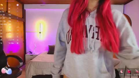 Snapshot of _gaby1 chatting on 02-19-25, 04:23 Juliana Gaby Kloe online show from 02-19-25, 04:23