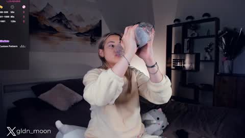 Rina online show from 01-26-25, 07:31