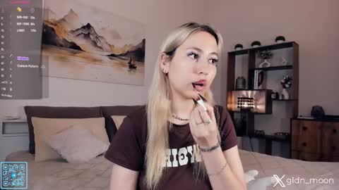 Rina online show from 09-19-25, 06:08