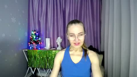 Snapshot of _greybunny_ chatting on 12-29-24, 05:33 _greybunny_ online show from 12-29-24, 05:33