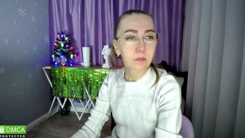 Snapshot of _greybunny_ chatting on 01-04-25, 09:10 _greybunny_ online show from 01-04-25, 09:10