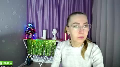 Snapshot of _greybunny_ chatting on 01-14-25, 08:09 _greybunny_ online show from 01-14-25, 08:09