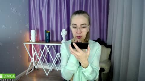 Snapshot of _greybunny_ chatting on 01-21-25, 07:26 _greybunny_ online show from 01-21-25, 07:26