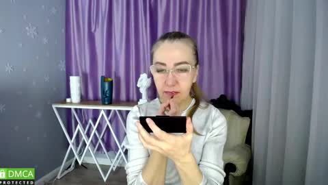 Snapshot of _greybunny_ chatting on 01-23-25, 08:04 _greybunny_ online show from 01-23-25, 08:04