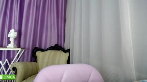 Snapshot of _greybunny_ chatting on 01-30-25, 11:55 _greybunny_ online show from 01-30-25, 11:55