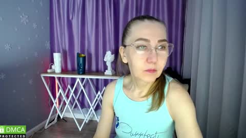 Snapshot of _greybunny_ chatting on 02-02-25, 10:13 _greybunny_ online show from 02-02-25, 10:13