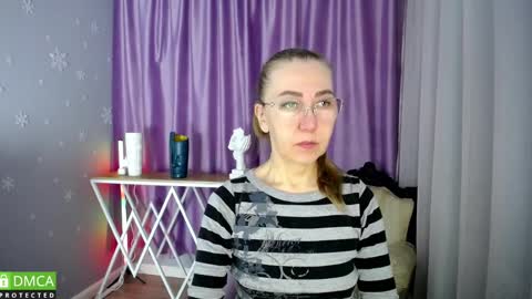 Snapshot of _greybunny_ chatting on 02-22-25, 09:01 _greybunny_ online show from 02-22-25, 09:01