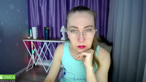 Snapshot of _greybunny_ chatting on 02-26-25, 06:04 _greybunny_ online show from 02-26-25, 06:04