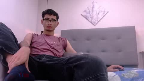 Snapshot of _gsus chatting on 09-13-25, 12:38 _gsus online show from 09-13-25, 12:38