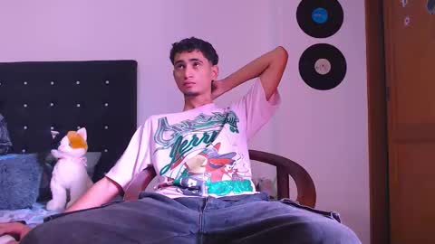 GsusssFeets online show from 10-26-25, 06:03