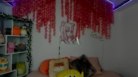 Snapshot of _hanna_sky chatting on 10-20-25, 06:41 Hanna Botero online show from 10-20-25, 06:41