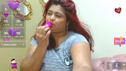 Snapshot of _hannacurvy chatting on 02-28-25, 01:14 HANNA online show from 02-28-25, 01:14