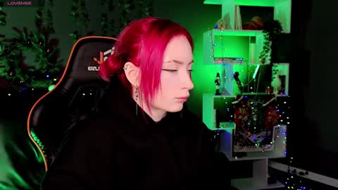 Helen Carter 3  Next stream   2330 MSC online show from 12-25-24, 08:50