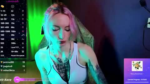 Helen Carter 3  Next stream   2330 MSC online show from 05-04-26, 08:27