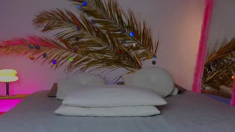 Holly online show from 01-27-25, 06:30