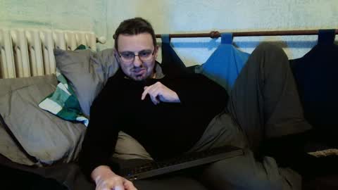Manuel online show from 01-26-25, 12:26