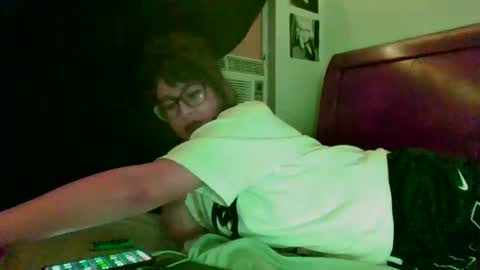 YOUR FUTURE EXXXWIFE online show from 06-01-26, 04:36