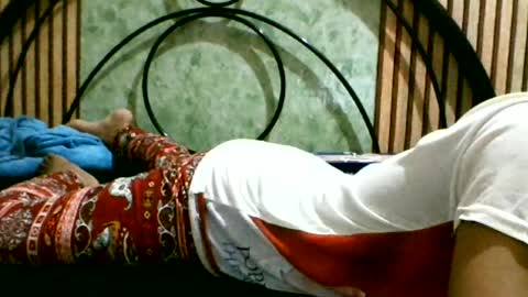 _hotzooey69_ online show from 06-22-26, 03:47