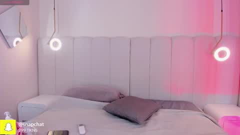 Darlis  online show from 09-23-25, 07:28