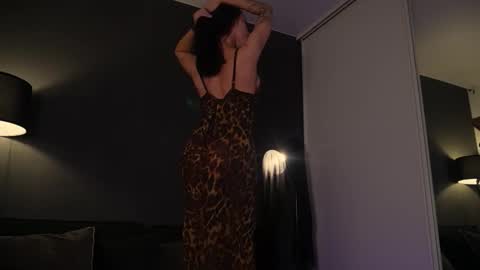 Snapshot of _iammary chatting on 02-28-26, 03:24 Mary online show from 02-28-26, 03:24
