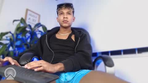 Snapshot of _im_mark chatting on 07-18-26, 03:22 Mark online show from 07-18-26, 03:22