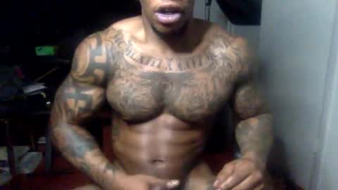 Snapshot of _infamous_ chatting on 12-24-24, 11:49 Tatted34 aka PimpDaddy SlickDick online show from 12-24-24, 11:49