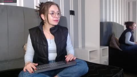 Isa online show from 12-31-24, 12:57