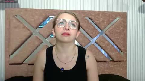 Isa online show from 06-22-26, 02:36