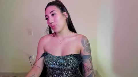 Isabella online show from 10-05-25, 06:12