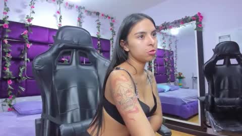 _isabella_swan online show from 10-07-25, 02:31