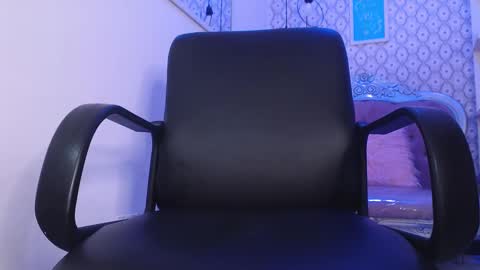 vivi online show from 02-24-25, 11:30