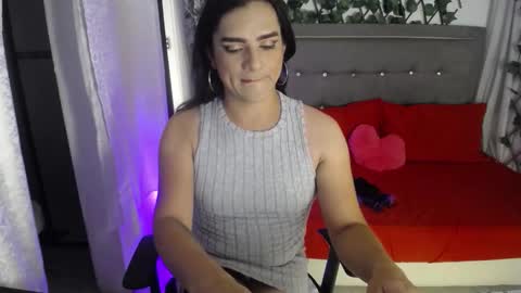 Ivone online show from 02-13-26, 12:28