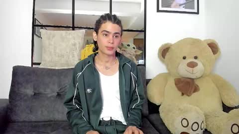 Jay online show from 01-12-25, 05:33