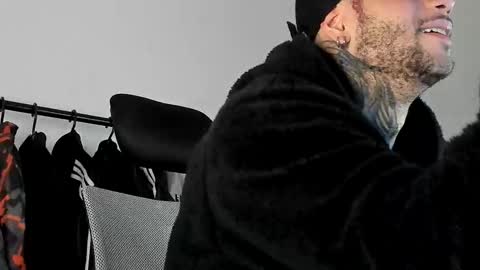 jeison online show from 12-04-25, 03:49