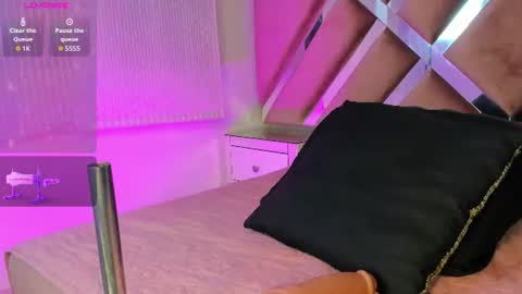Jasmine online show from 06-11-26, 01:53