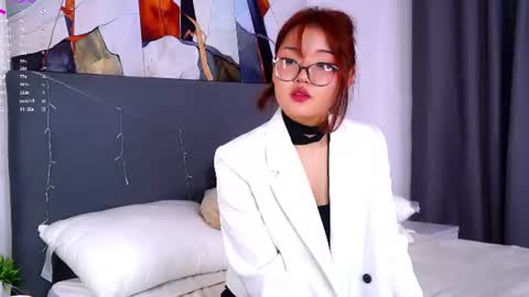 Snapshot of _jasminestea_ chatting on 07-11-26, 02:09 Candy online show from 07-11-26, 02:09
