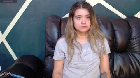 _jeessy online show from 12-19-24, 02:45