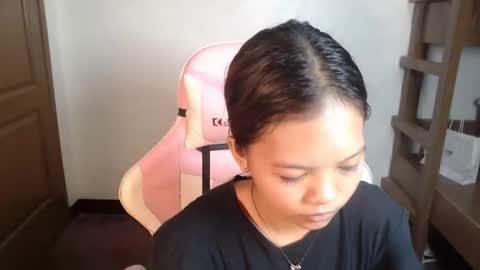 Snapshot of _jennn chatting on 05-09-26, 04:56 Jen online show from 05-09-26, 04:56