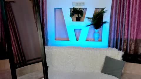 _jessika_69 online show from 12-05-24, 06:43